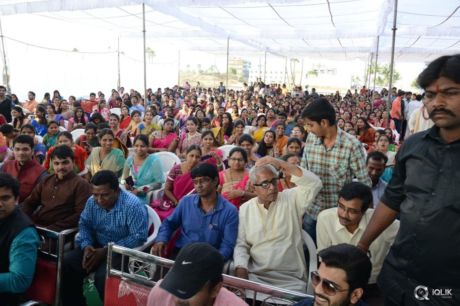 Express-Raja-Movie-Team-at-Aurora-Engineering-College